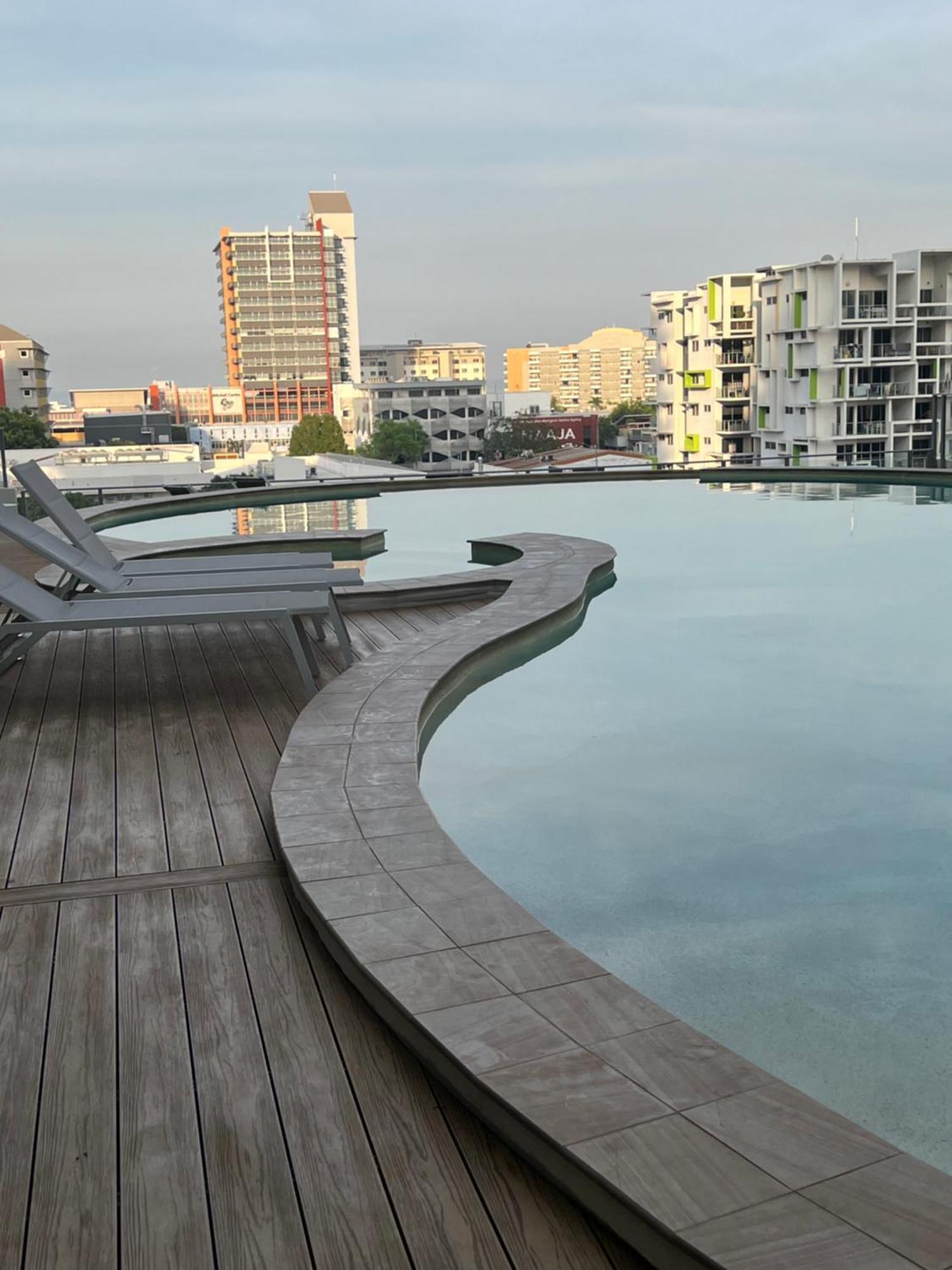 Pandanas 15th Floor Apartment *